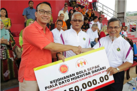 perasmian piala dato mokhtar dahari 27Ogos16